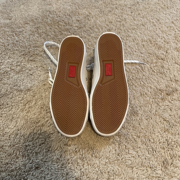 Converse Cons - Picture 4 of 4